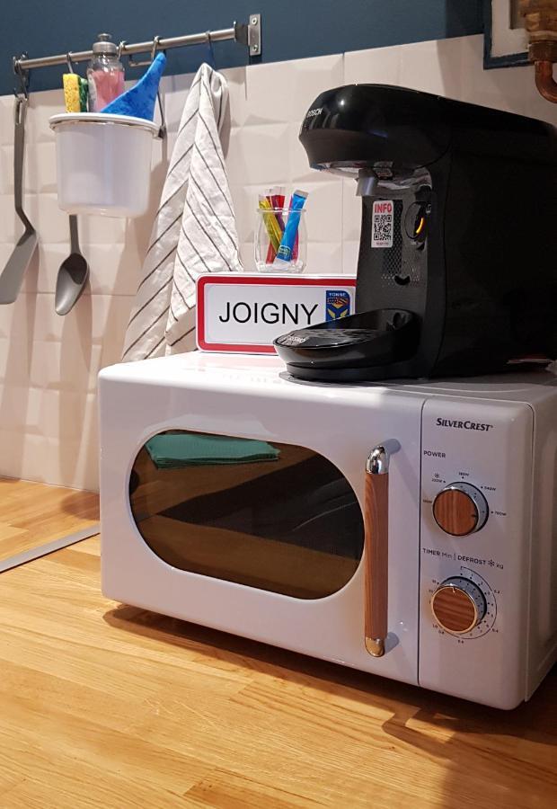 Agreable Petite Maison Proche Joigny Chamvres Exteriér fotografie